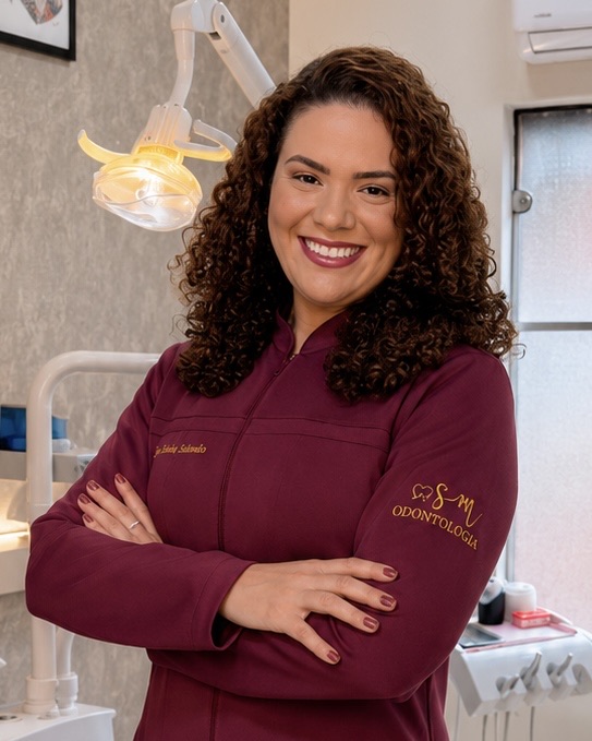 Dra. Gabriela Oliveira Salomão